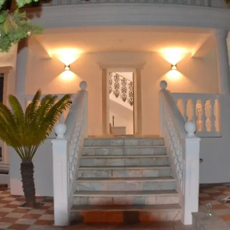 Excepcional Con Piscina Privada - 15 Pers. - Es-175-65 * ماربيا